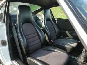 Afbeelding 13/20 van Porsche 911 Carrera 3.2 (1985)