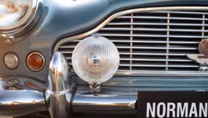Image 4/24 of Aston Martin DB 4 (1962)
