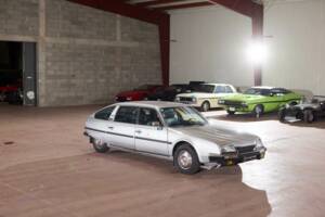 Afbeelding 6/47 van Citroën CX Prestige injection (1982)
