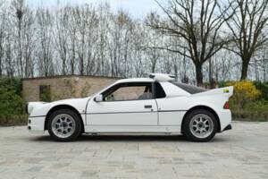 Image 6/50 of Ford RS200 (1987)