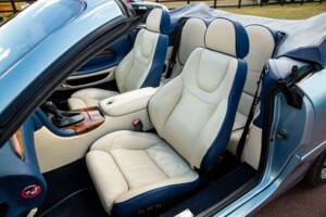 Immagine 39/46 di Aston Martin DB 7 Vantage Volante (2000)