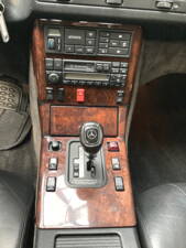 Image 14/49 de Mercedes-Benz SL 280 (1995)