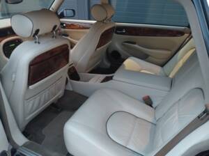 Bild 19/39 von Daimler Super V8 (1998)
