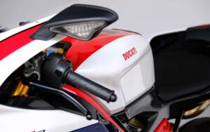 Image 42/98 of Ducati 1098 R (2010)