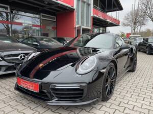 Bild 2/27 von Porsche 911 Turbo (2018)