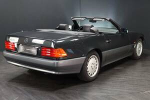 Bild 2/50 von Mercedes-Benz 500 SL (1991)