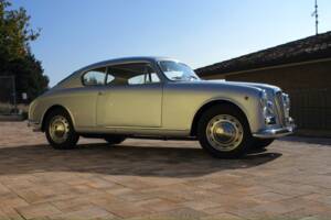 Image 12/50 of Lancia Aurelia B20 GT 2500 (1957)