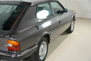 Immagine 10/35 di Lancia Beta HP Executive VX (1983)