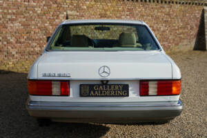 Image 6/50 of Mercedes-Benz 560 SEC (1987)