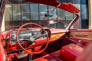 Immagine 34/44 di Cadillac Eldorado Convertible (1964)