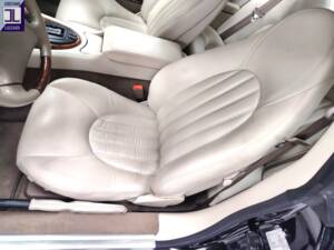 Bild 37/65 von Jaguar XKR (1998)