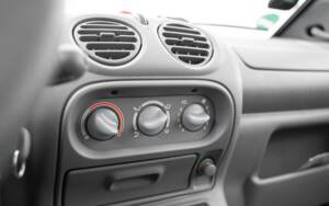 Image 25/36 of Renault Twingo 1.2 16V (2005)