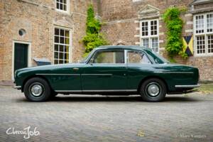 Bild 3/55 von Bristol 411 Mk. I (1970)