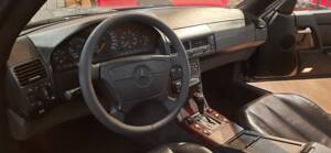 Imagen 19/33 de Mercedes-Benz SL 320 (1994)