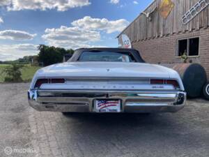 Image 34/50 of Pontiac Parisienne (1967)