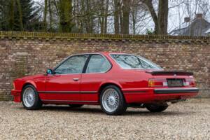Afbeelding 2/50 van BMW M6 (1988)