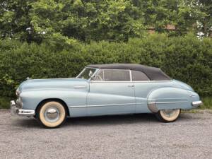 Image 8/8 of Buick Roadmaster (1947)