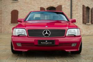 Image 3/50 de Mercedes-Benz SL 600 (1994)