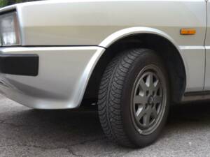 Afbeelding 48/50 van Lancia Delta (1984)