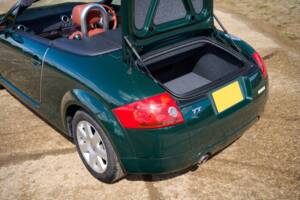 Bild 17/50 von Audi TT 1.8 T (2003)