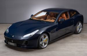 Bild 1/38 von Ferrari GTC4Lusso (2017)