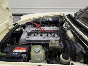 Image 10/15 of Alfa Romeo 1.6 Spider (1983)