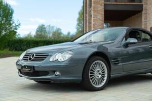 Image 23/50 of Mercedes-Benz SL 500 (2001)