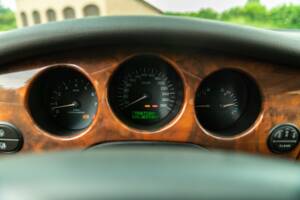 Bild 36/50 von Jaguar XJR 4.0 (2000)