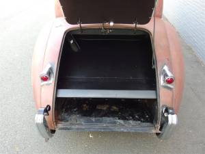 Immagine 50/82 di Jaguar XK 120 FHC (1953)