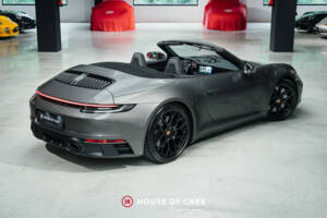 Image 7/25 of Porsche 911 Carrera 4 GTS (2023)