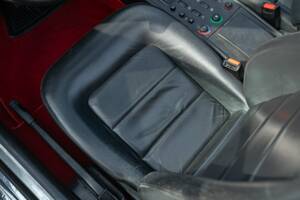 Bild 49/50 von Ferrari Mondial T (1991)