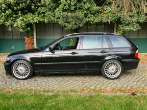 Image 6/49 of ALPINA B3 S Touring (2002)