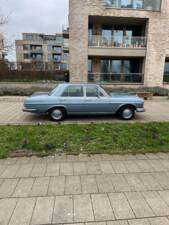 Imagen 5/10 de Mercedes-Benz 280 SE 3,5 (1972)