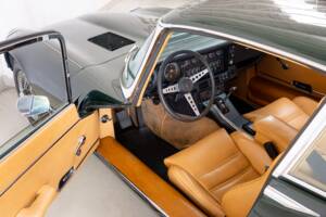 Image 8/26 de Jaguar Type E V12 (2+2) (1971)