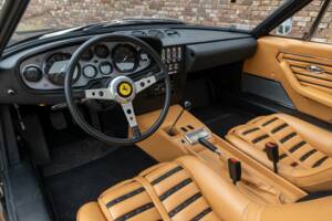 Image 3/50 de Ferrari 365 GTB/4 Daytona (1974)