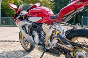 Image 7/16 de MV Agusta DUMMY (2012)