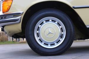 Bild 69/76 von Mercedes-Benz 280 SE (1977)