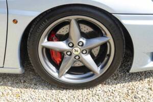 Image 14/50 of Ferrari 360 Modena (2001)