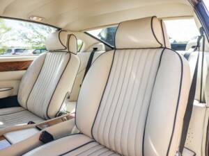 Bild 8/70 von Aston Martin V8 EFi (1988)