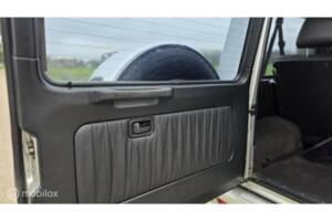 Afbeelding 36/50 van Mercedes-Benz G 320 (SWB) (1997)