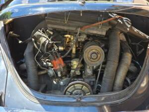 Image 6/33 of Volkswagen Beetle 1303 (1973)