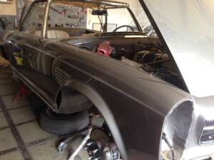 Afbeelding 14/51 van Mercedes-Benz 230 SL (1966)