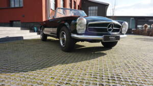 Image 4/29 de Mercedes-Benz 230 SL (1965)
