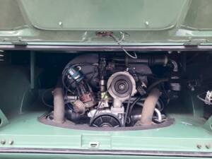 Bild 32/39 von Volkswagen T1 Kastenwagen (1964)
