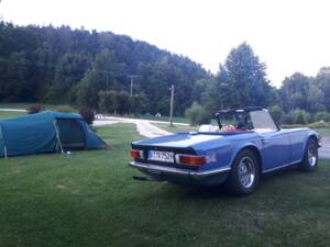 Image 7/51 of Triumph TR 6 (1975)