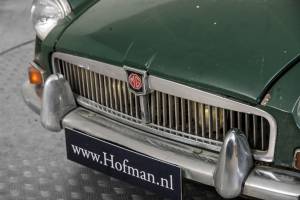 Afbeelding 25/50 van MG MGB GT (1968)
