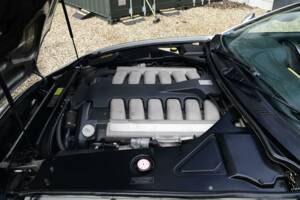 Bild 47/50 von Aston Martin V12 Vantage S (2012)