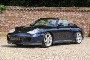 Image 30/50 of Porsche 911 Carrera 4S (2004)