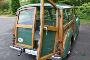 Image 12/50 of Morris Minor 1000 Traveller (1964)
