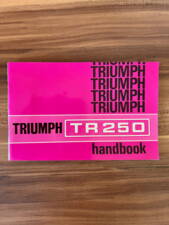 Image 24/25 of Triumph TR 250 (1968)